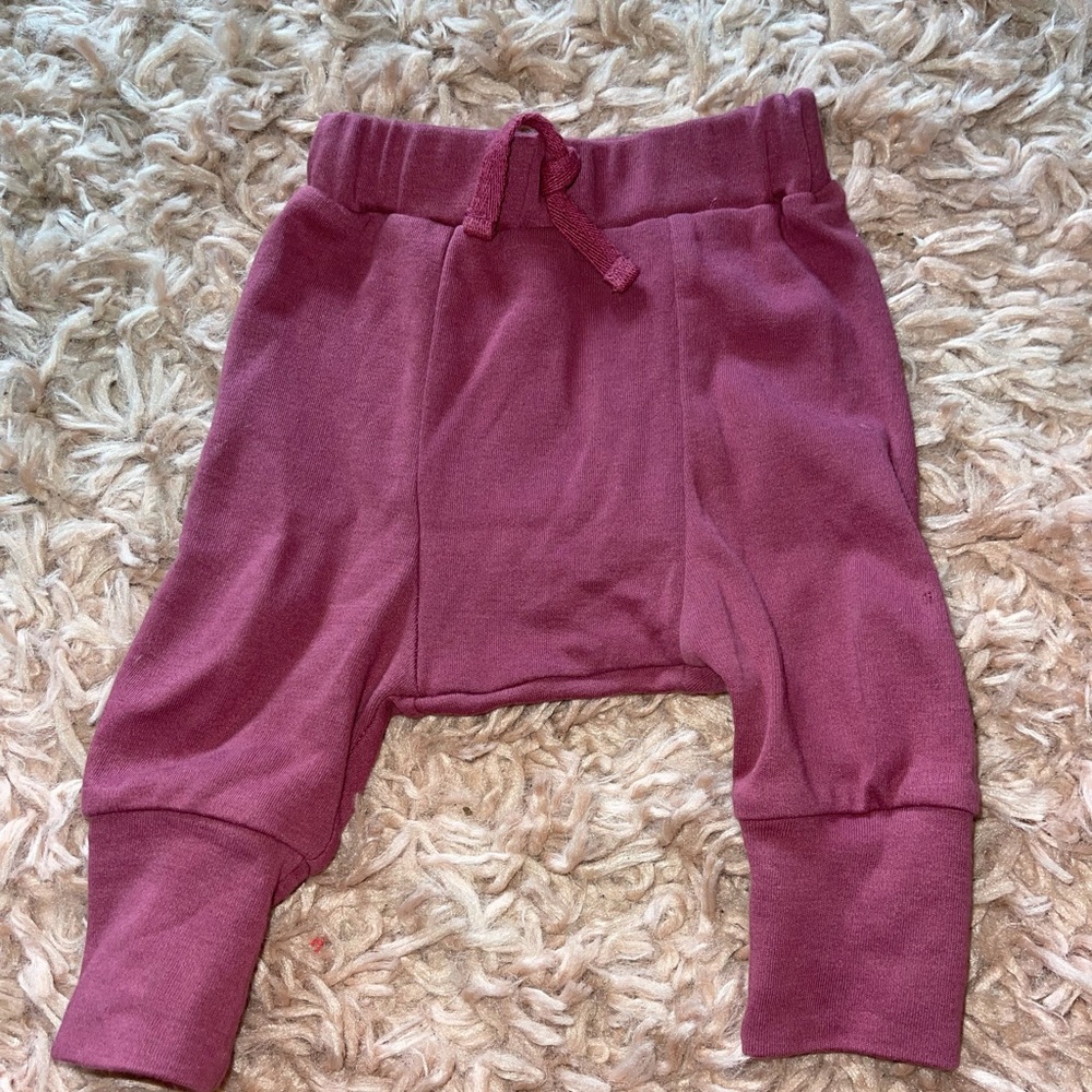 Kate Quinn Panda Pants in color Cherry